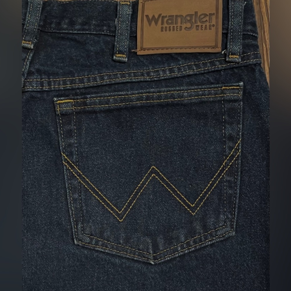 Wrangler mens 32 x 29 Jeans